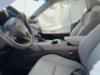 2024 Toyota Venza Limited - Interior Front Seat Image